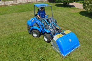MultiOne mini loader 6 series with tornado lawn mower upper view