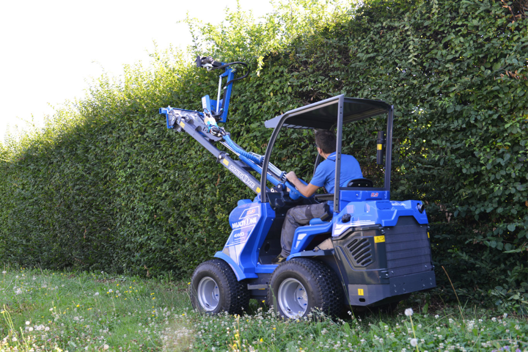 Multione 5.3K hedge cutter rear view