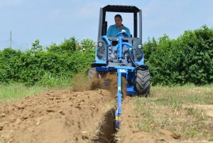 trencher in action seen from the front